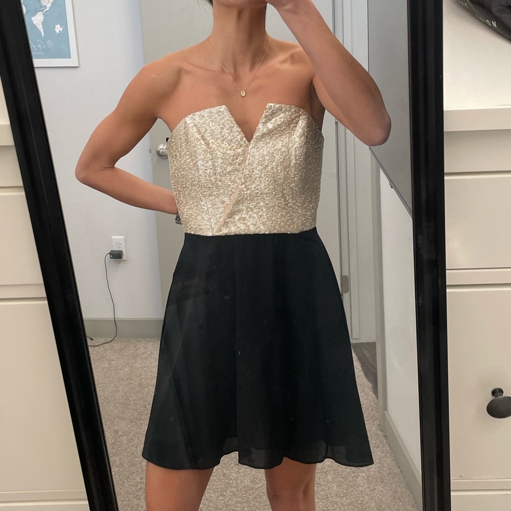 Naven size 4 dress - sparkly black and gold